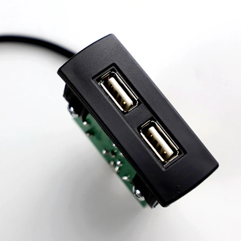 

Car Phone Charger Auto Dual USB Port Power Supply For Mercedes-Benz Vito 2016-2020 Weiting USB Charging Port Charger Interface