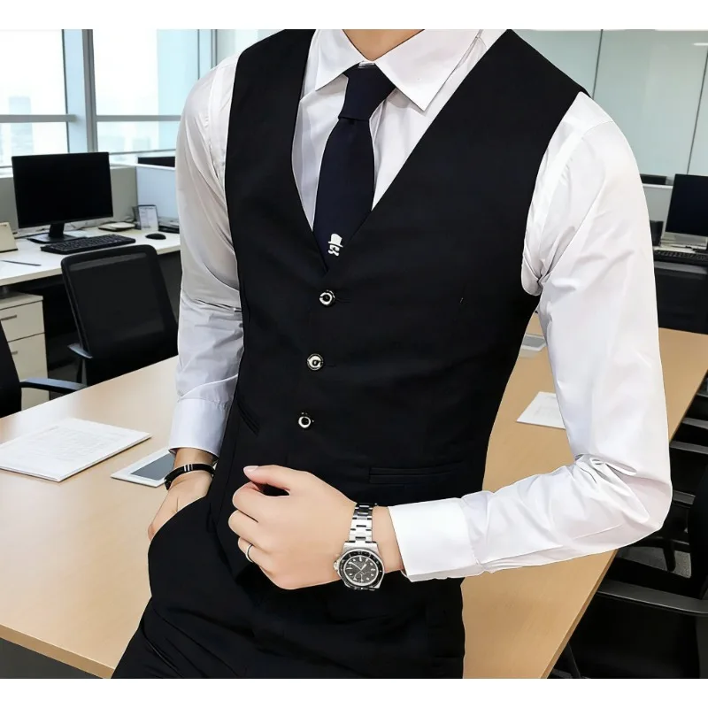 

British Style Men's Suit Vest Slim Fit Business Formal Thin Waistcoat Daily Commute Office Work Gilet