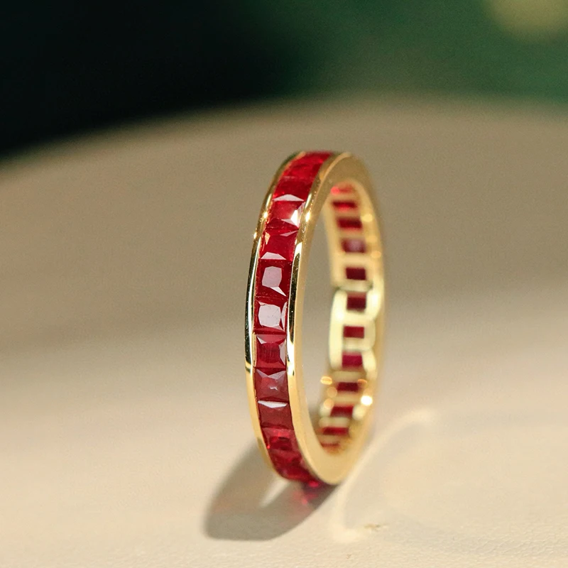 LUOWEND 100% 18K Yellow Gold Rings Women Fashion Simple Style 2.20carat Natural Ruby Engagement Ring High Gemstone Jewelry