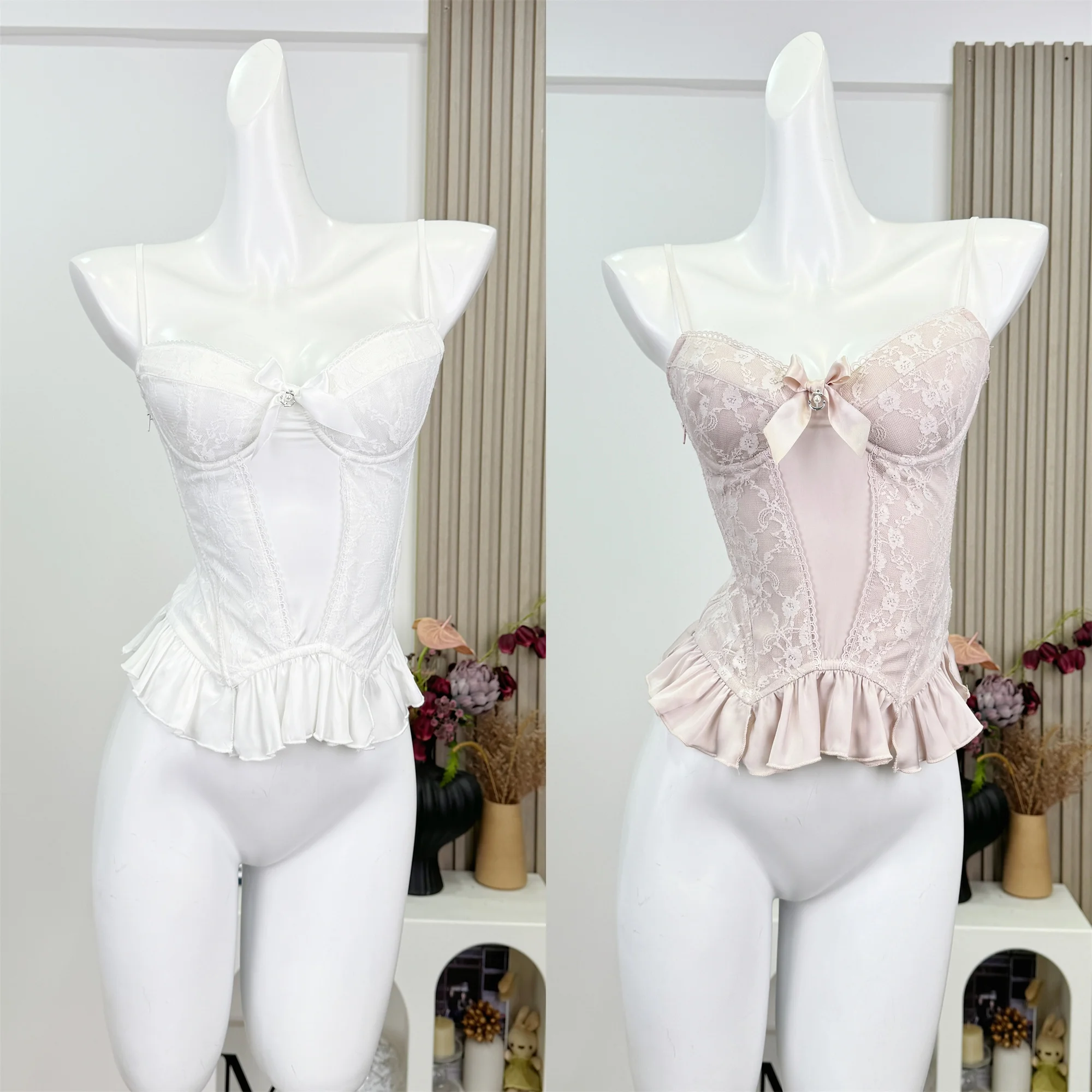 

2000s Aesthetic Design Cute Core Hot Kpop 2025 Summer Women Shoujo Girl Halter Crop Top Lace Ruffle Camisole Gyaru Coquette