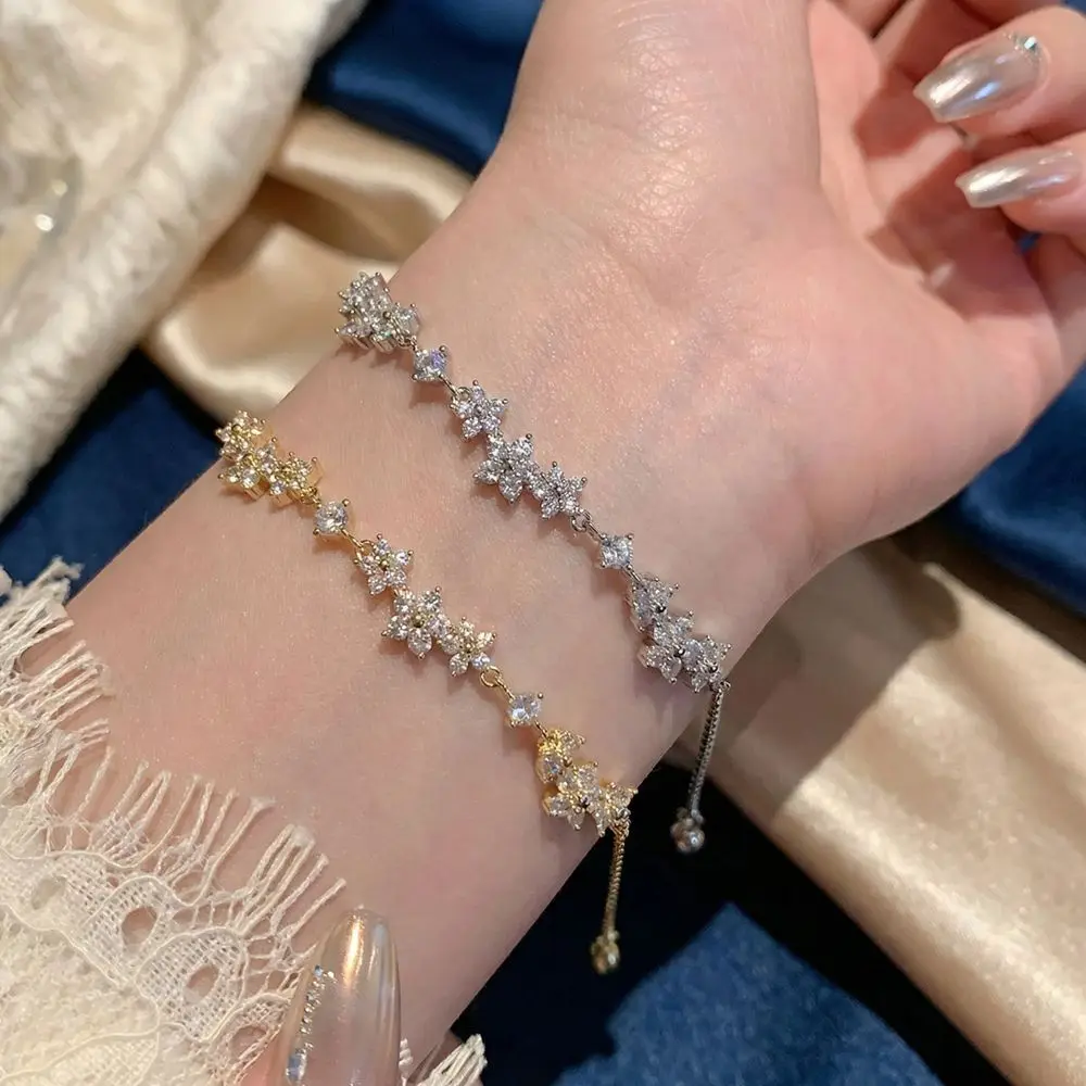 Floral Shiny Adjustable Zircon Bracelet Elegant Micro-inlaid Zircon Pull Flower Bracelet Gold Crystal Hand Chain Daily