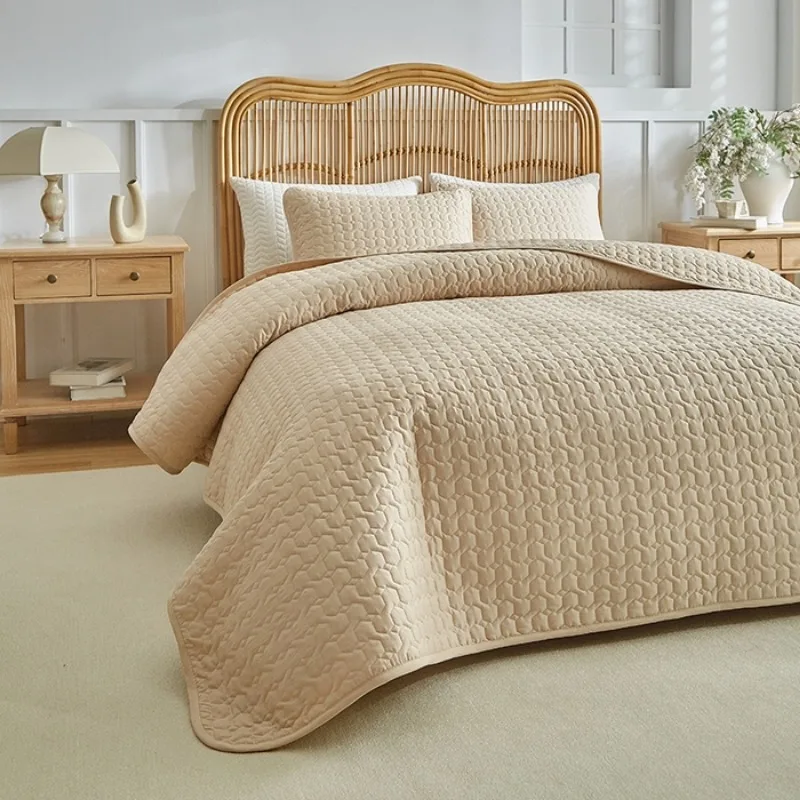 Polyester bed cover three piece set, four season universal thick non slip bed sheet, blanket, household solid color pillowcase