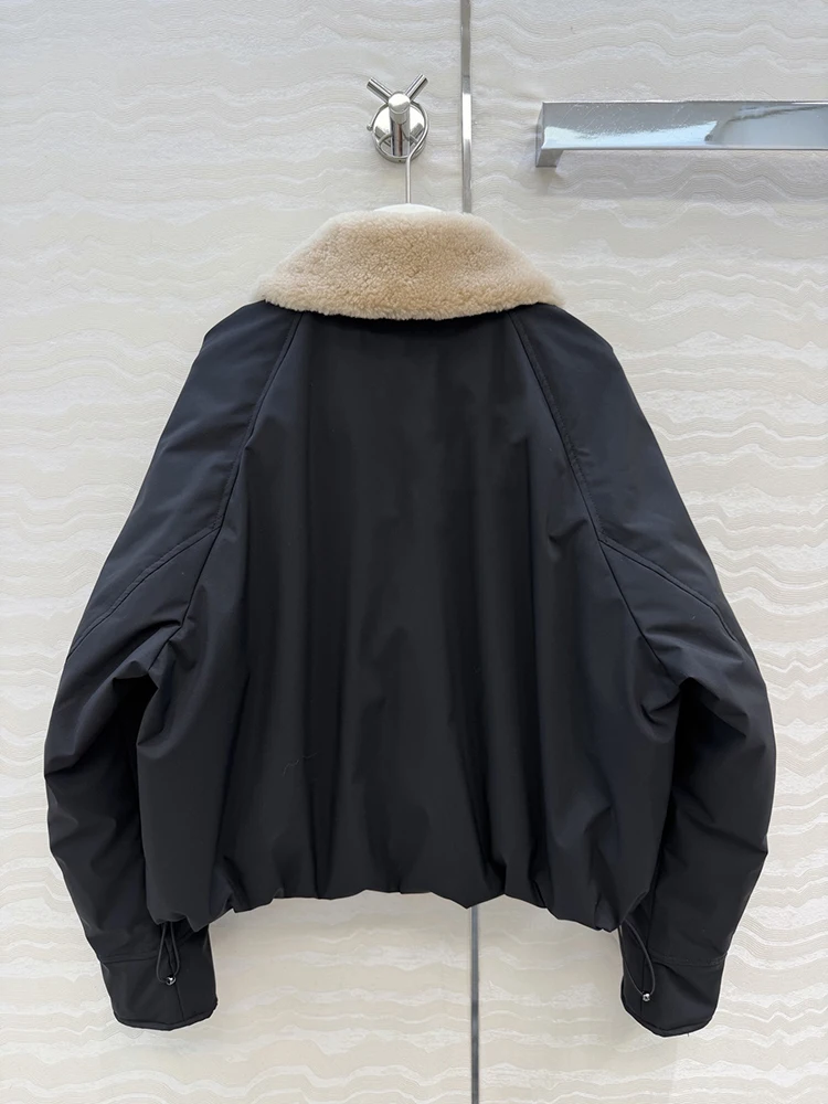 

Осенне-зимняя новинка: женская пуховая куртка из шерсти с отложным воротником, длинными рукавами, свободного кроя, с большими карманами, на пуговицах, для отдыха, красивая и стильная.