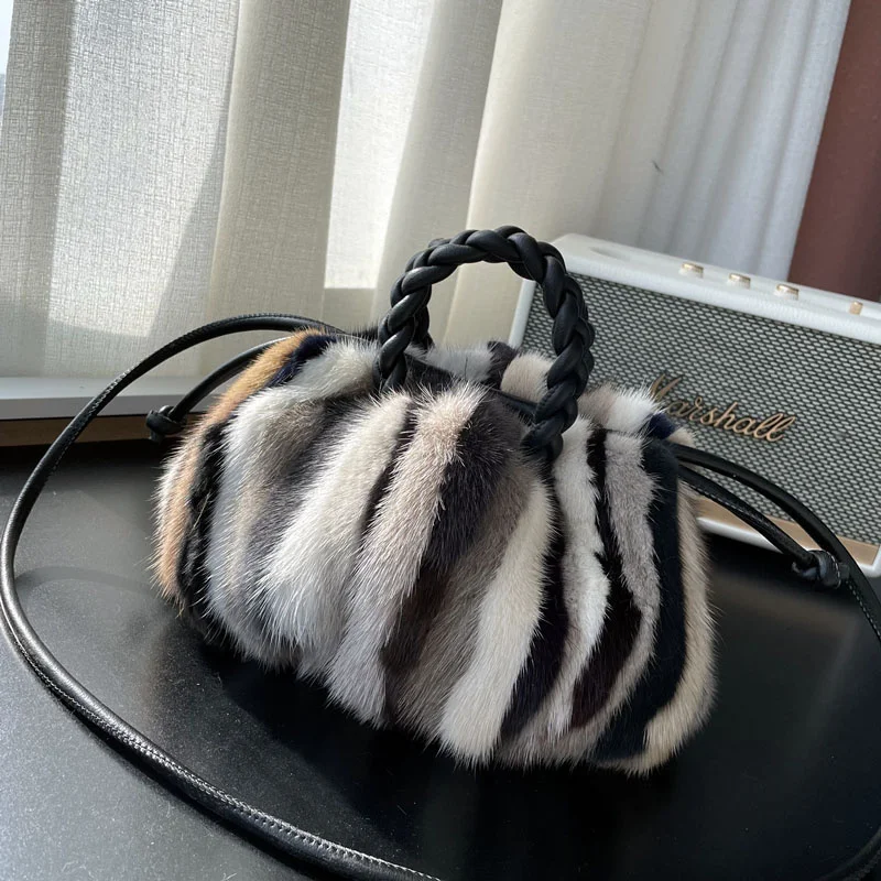 High Quality Ladies Handbag Summer New Product 100% Mink Hair Fashion Trend Shoulder Bag Large Capacity High Glamour Leather Bag