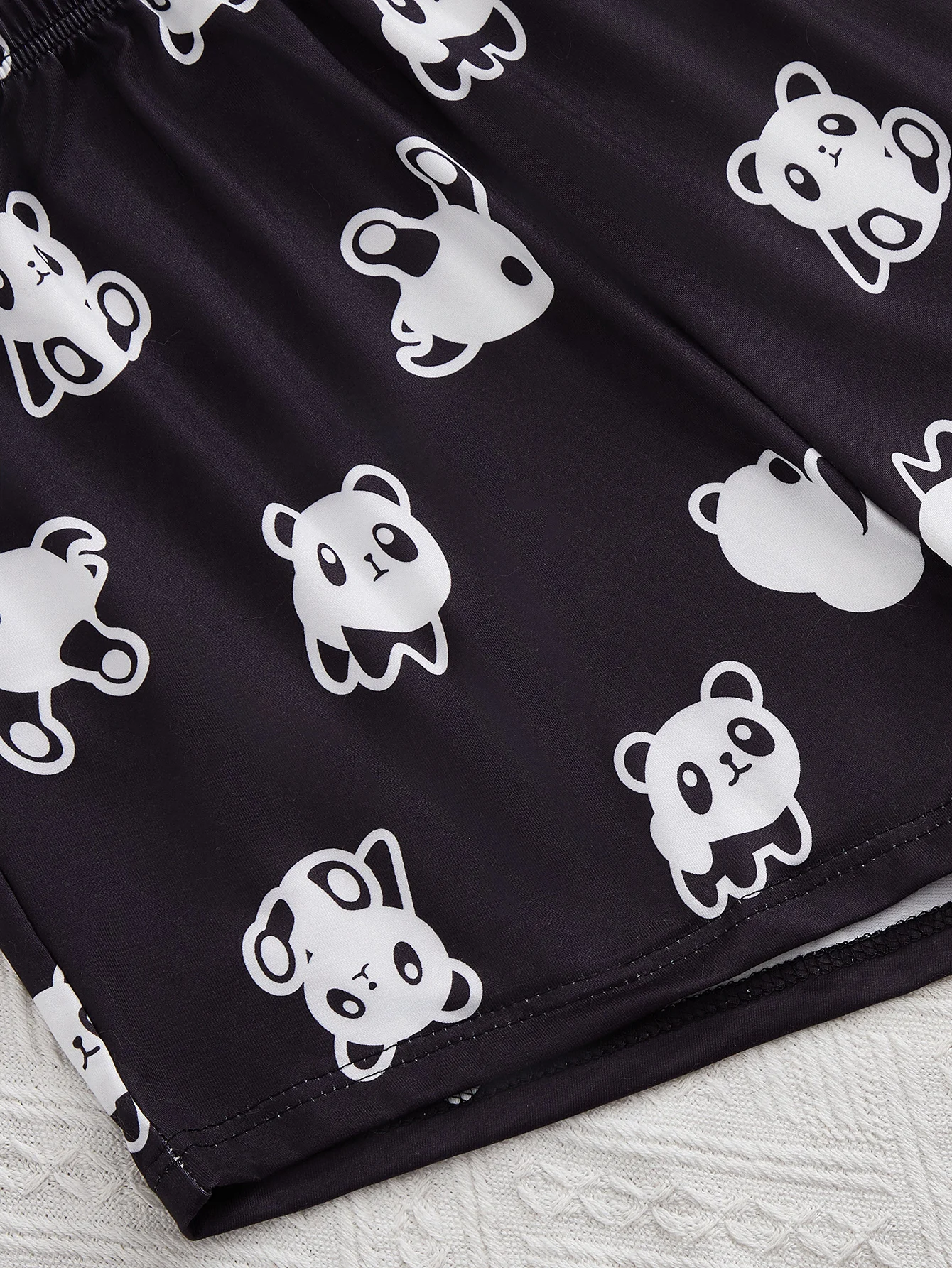 Traje de pantalón corto con estampado de panda para mujer, de tres piezas top de manga corta negro, ropa informal para el hogar de dibujos animados, nuevo estilo