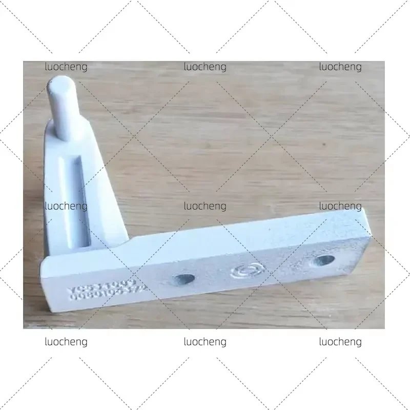 1Pcs For Haier Refrigerator Middle Door Hinge Stranded Chain Loose Page Fixed Connecting Axle Bridge Replacement Part 2748