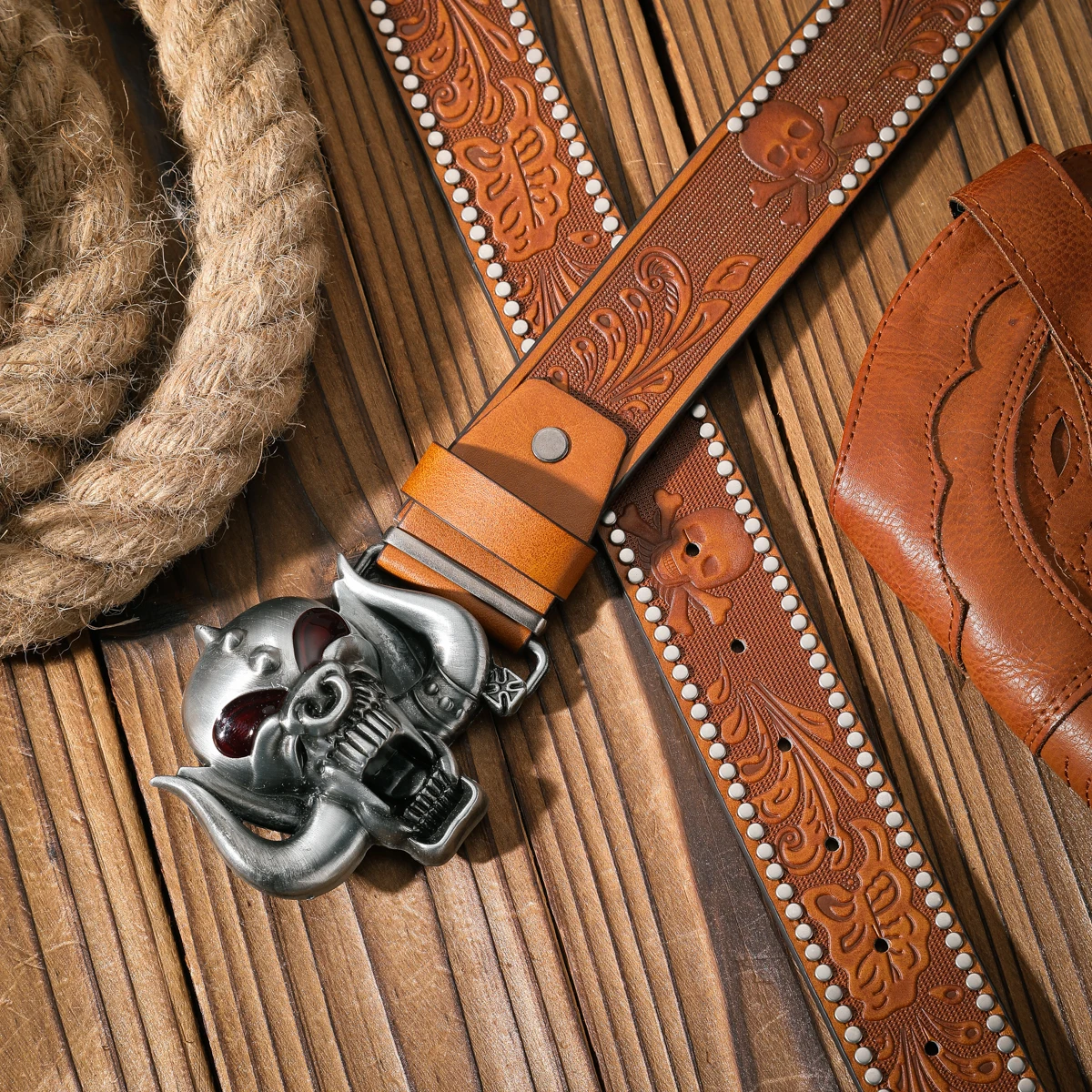 Ein lässiger und retroer Gürtel, ein Taillenaccessoire für Kleidung im Western-Stil, Metallschnalle, PU-Gürtel, geeignet für Männer und Frauen. – Detail 14