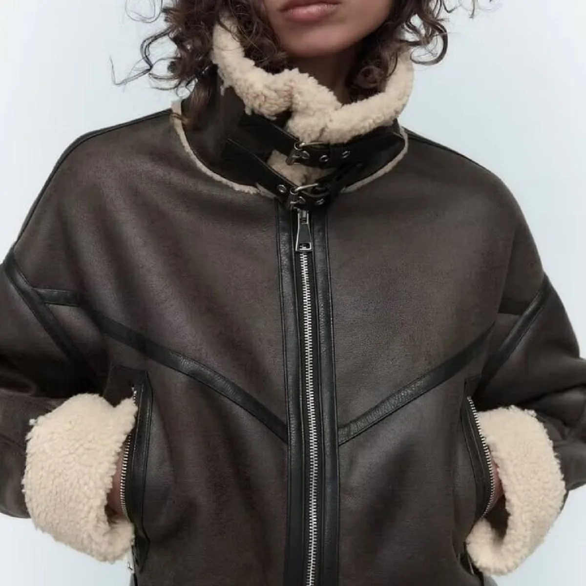 

New Synthetic Leather Women's Coat Thickened Warm Bomber Jacket Y2K Lapel American Vintage Winter Fashion