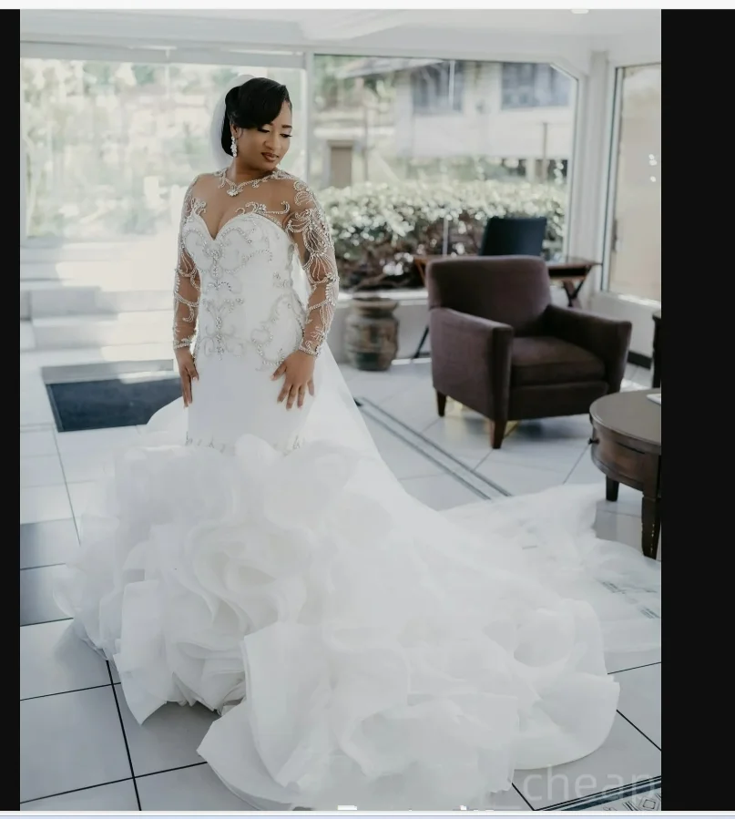 تخصيص الوهم الرقبة سباركلي الخرز بلورات طويلة الأكمام فستان الزفاف Vestido دي Casament الكشكشة المتتالية زي العرائس #1