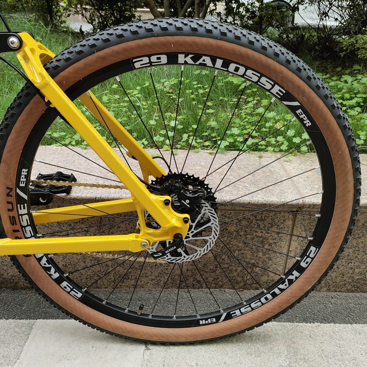 Kalosse 10 lagers 29x18 inch h - Hydraulic Suspension Fork 11 Inch recensie en prijs