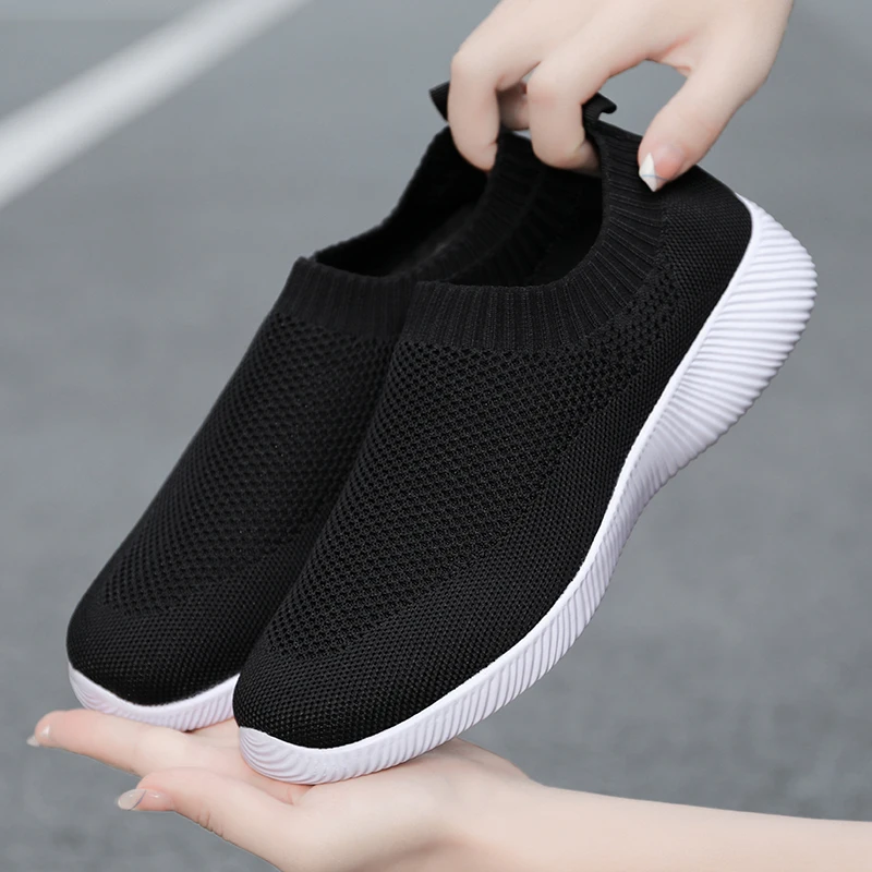 ผู้หญิงเดินรองเท้ากว้าง Toe Box ถักรองเท้า Slip-on สําหรับผู้หญิงสบายและนุ่มสบาย Casual Work Loafer รองเท้า