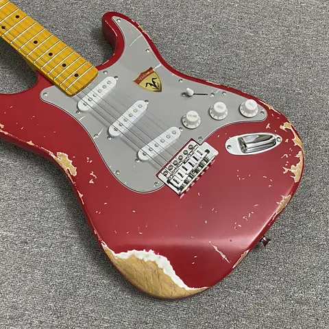 Guitare électrique vintage rouge Vicers à 6 cordes, corps en bois de tilleul, touche en palissandre, 21 frettes, micro, guitare rock, instrument de musique pour débutants et joueurs professionnels