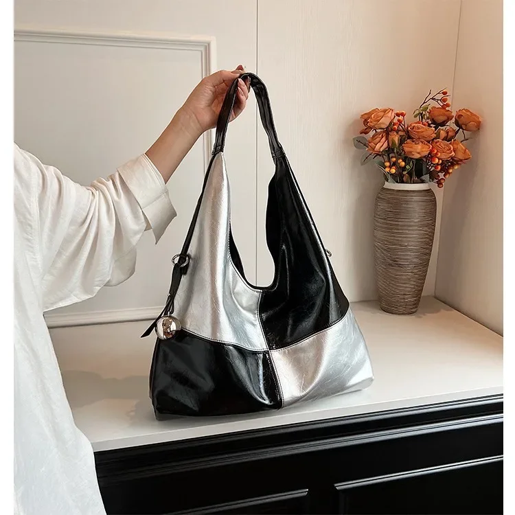 

2024 Women Color Contrast Soft Leather Large Capacity Shoulder Armpit Tote Purses And Handbags