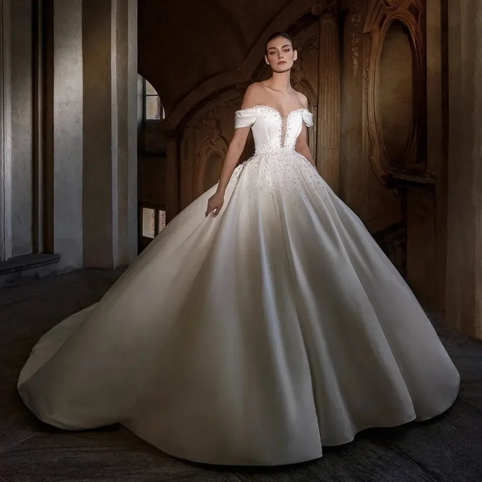 Customized Pearls Wedding Dress Sweetheart Off The Shoulder A-e Satin Sweep Train Birde Formal Gowns Novia Robe De Mariage