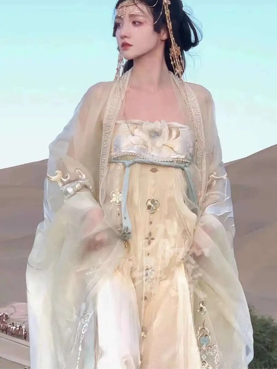 

Fragrant As Ever, Early Autumn New Hanfu Women's Clothing Jingwei Jinhe Heavy Industry Embroidered Chest Length Hezi Skirt Big