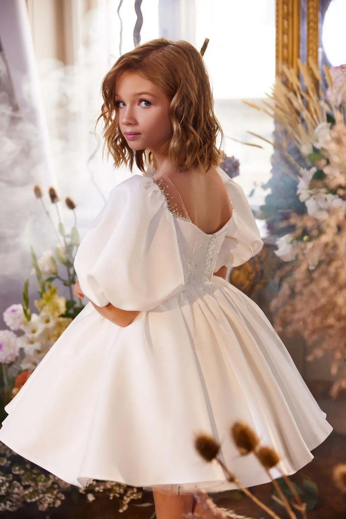 Vestido corto de encaje con manga hinchada para niña, traje de satén blanco de princesa para fiesta de boda, primera comunión