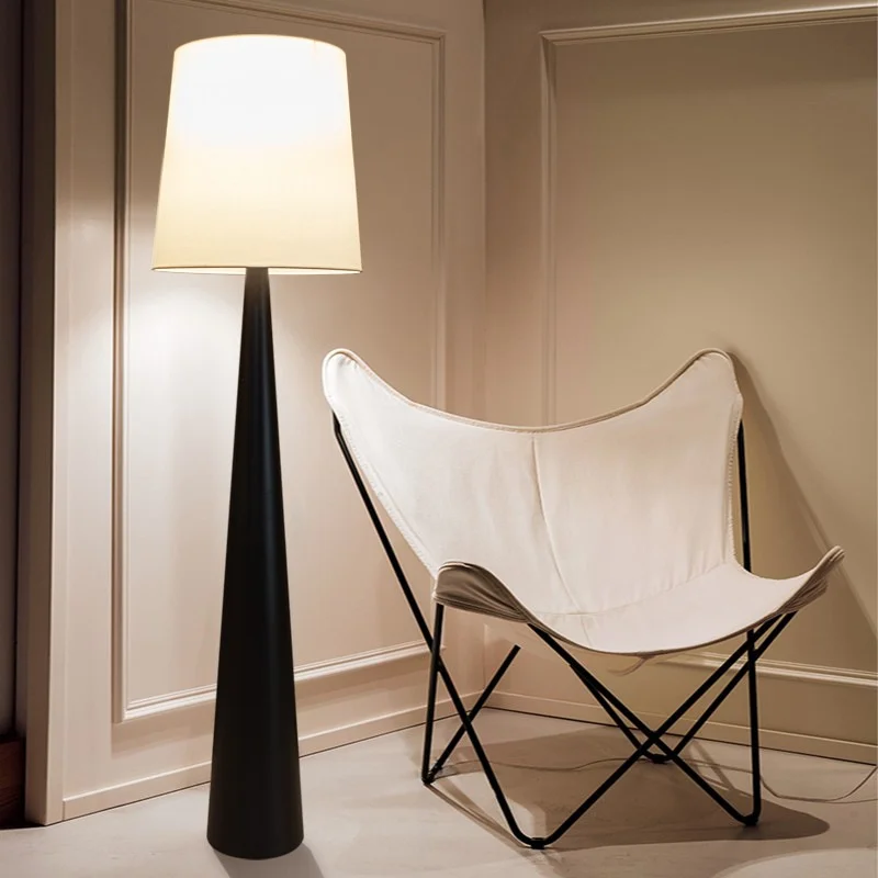 

Nordic Italian mushroom floor lamp Bedroom study decoration Home living room vertical atmosphere table lamp