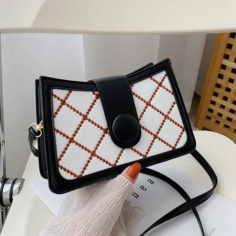 Plaid Square Underarm Bag 2022 New High-quality PU Leather Women\'s Designer Handbag Luxury Brand Shoulder Messenger Bag