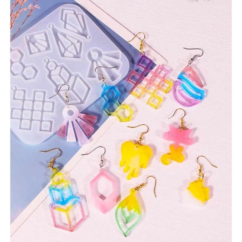 Earring Pendant Silicone Mold Vintage Geometric Heart Epoxy Resin Mould for DIY Earrings Keychain Necklace Charm Jewelry