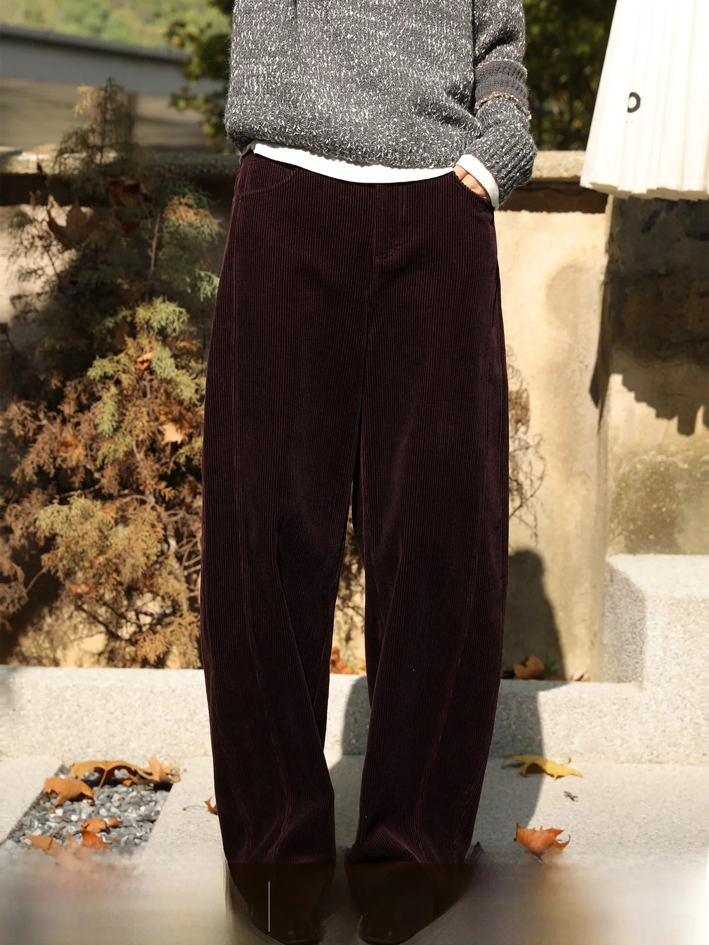 

Retro Thiened Corduroy Wide Leg Pants High Waist Zipper Closure Casual Trousers for Women Winter New Sle Versatile Straig...