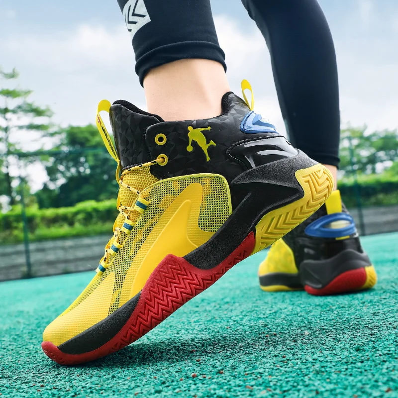 Trendy Men High-top Basketball Shoes Street Couple Basketball Sneakers Teenagers Breathable Athletic Shoes Outdoor Sport Sneaker