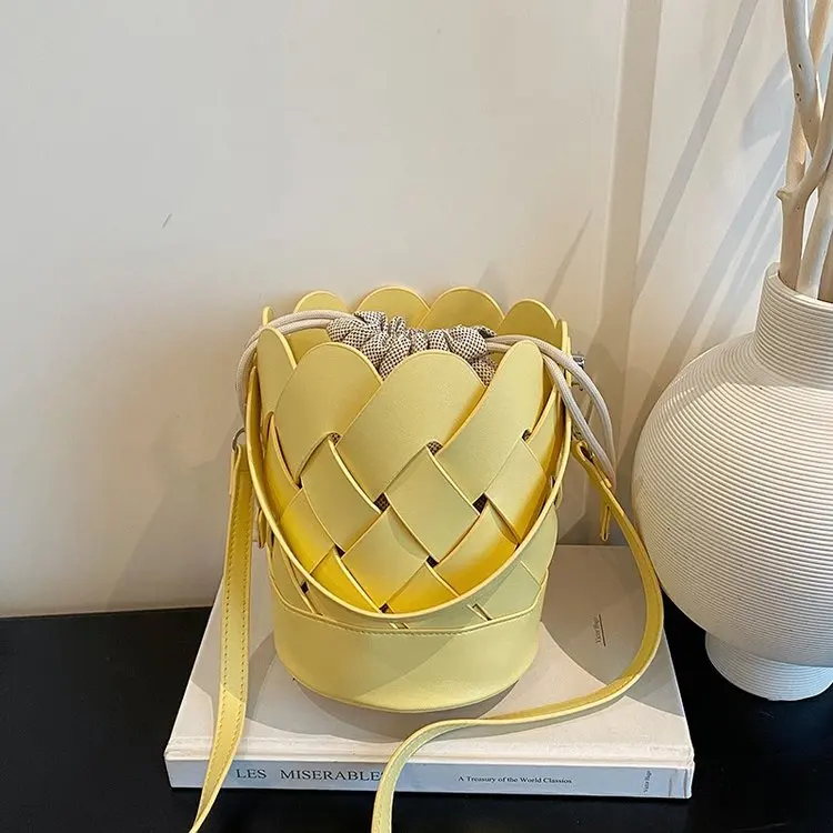 Popular Elegant Diaper Bag For Women Leather Crossbody Bag Luxury Vintage Tote Minimalist Designer Large Capacity Chic