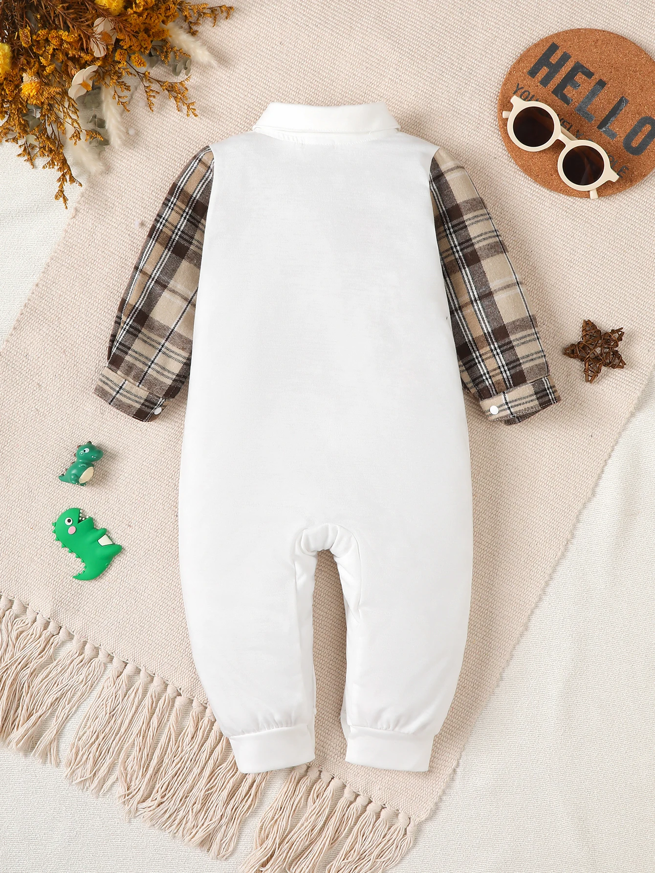 Newborn Baby Boy Romper Autumn Casual Plaid Long Sleeve Bow Tie Dinosaur Jumpsuit Gentleman Style Infant Outfit For 0‑18 Months