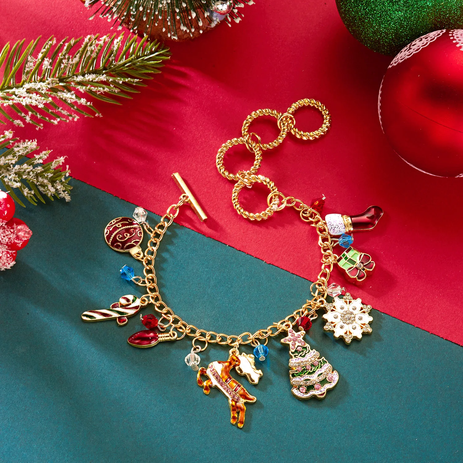 Weihnachten Zirkon Schneeflocke Elch Weihnachten Baum Santa Claus Armband Für Frauen Rote Erdbeere Perlen Metall Kette Armband Partei Schmuck