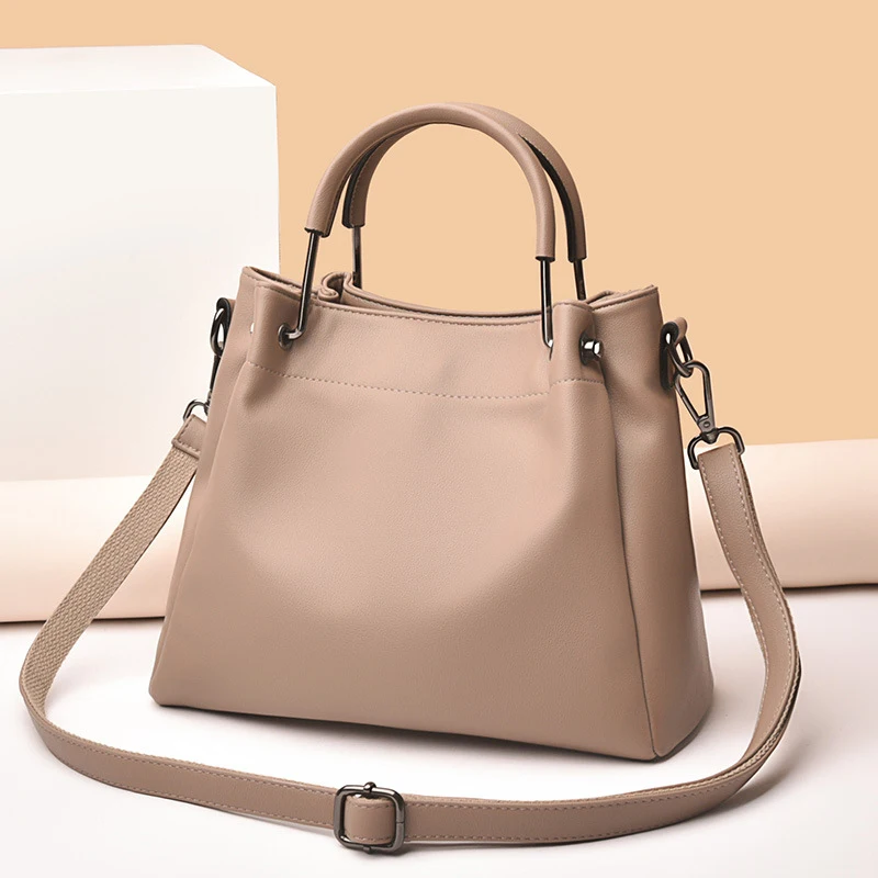

New fashion shoulder and crossbody large-capacity commuter bucket bag for middle-aged mothers