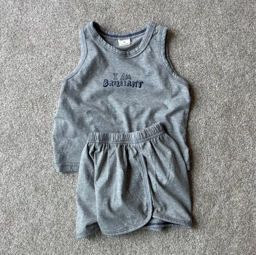 2025 صيف جديد طفل أكمام الملابس مجموعة الرضع فتاة القطن إلكتروني طباعة سترة + السراويل 2 قطعة دعوى طفل صبي وتتسابق