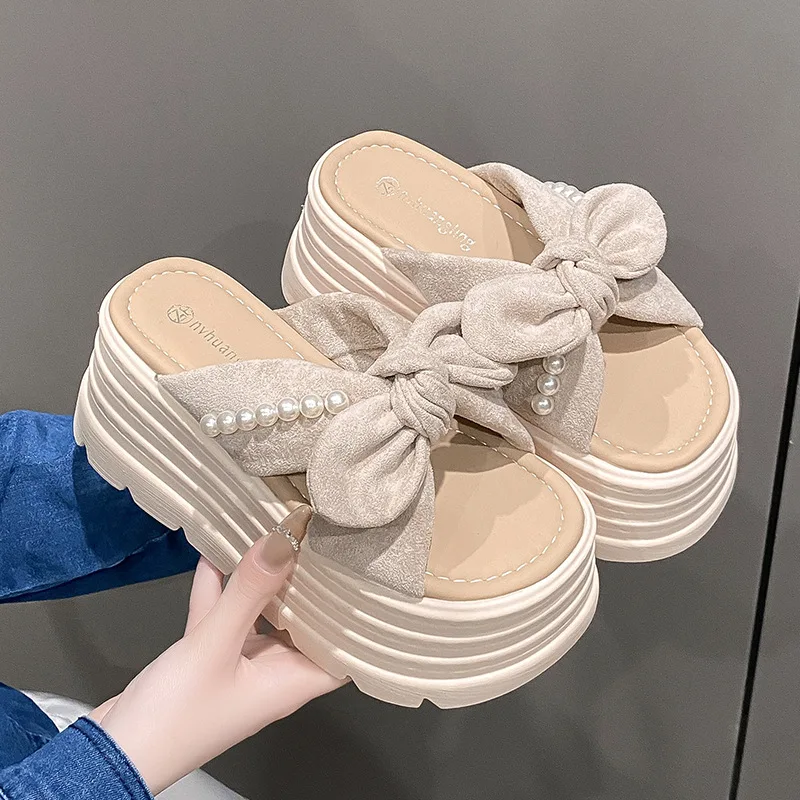 

Slippers, women's fashionable outerwear, 2025 summer new item, versatile, 9cm height increase, bow tie, sponge cake, cool mop