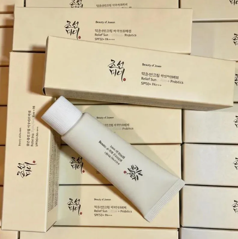 Korean Rice SPF50+ Hydrate Moisturizing Nourishing Cream Brighten Lightweight Face Base Improve Dullness Glowing Skin Care