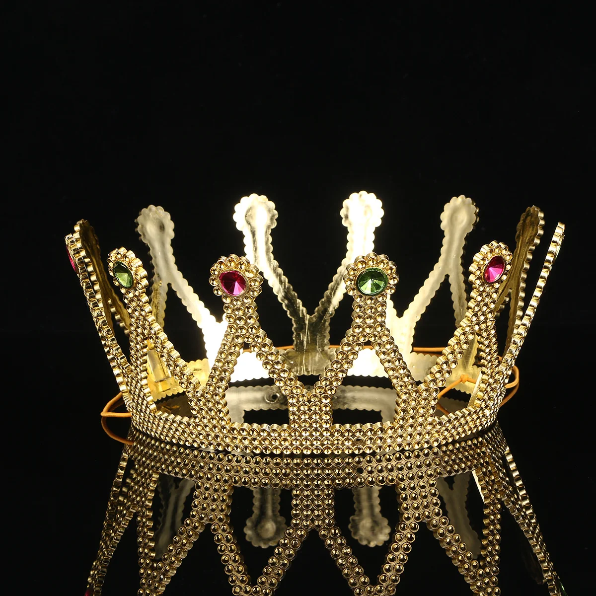 

Queen Crown Halloween Party Plastic Royal Medieval Crown Exquisite Charming Theater Prom Birthday Celebration Accessory