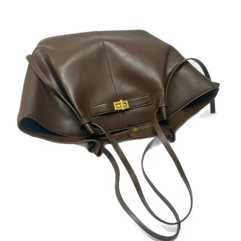 حقيبة كتف نسائية من جلد البولي يوريثان بتصميم ريترو لعام 2025، حقيبة يد كاجوال عصرية، حقيبة كتف محمولة باليد