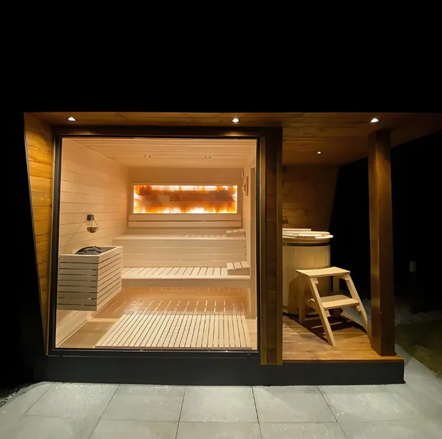 Outdoor SaunaSolid Wood Outdoor Traditional Wet & Dry Sauna Room Electric Cedar Wood Steam Sauna And Cold Plunge For Villas