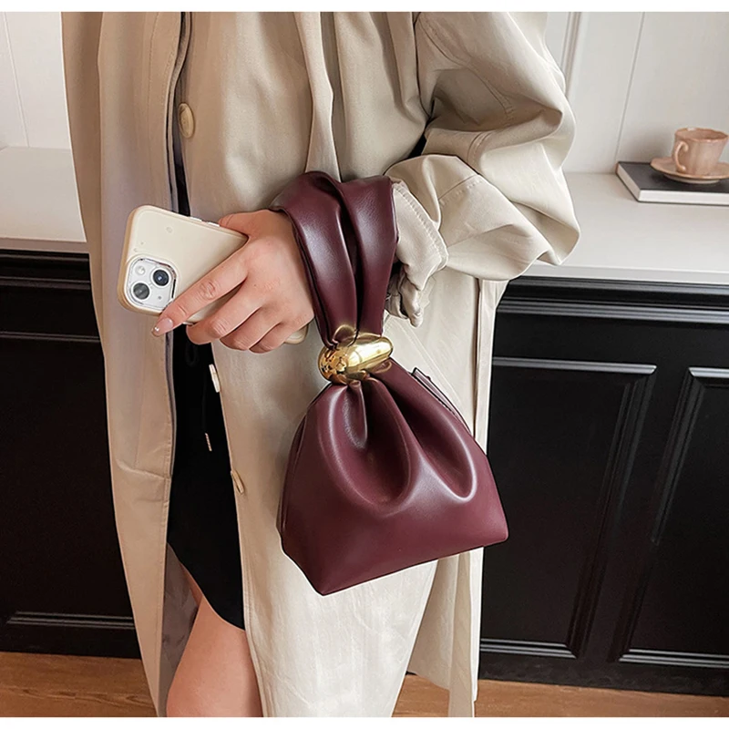 Design Mini PU Leahter Underarm Pleated cloud bag for Women 2024 Fashion Designer Female Retro Shoulder Bag Handbags and Purses