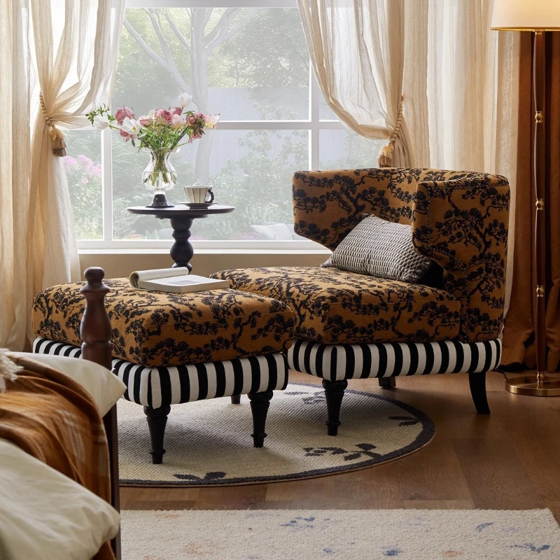

French retro wrap chair antique living room small apartment solid wood lazy sofa chair B & B hotel single recliner