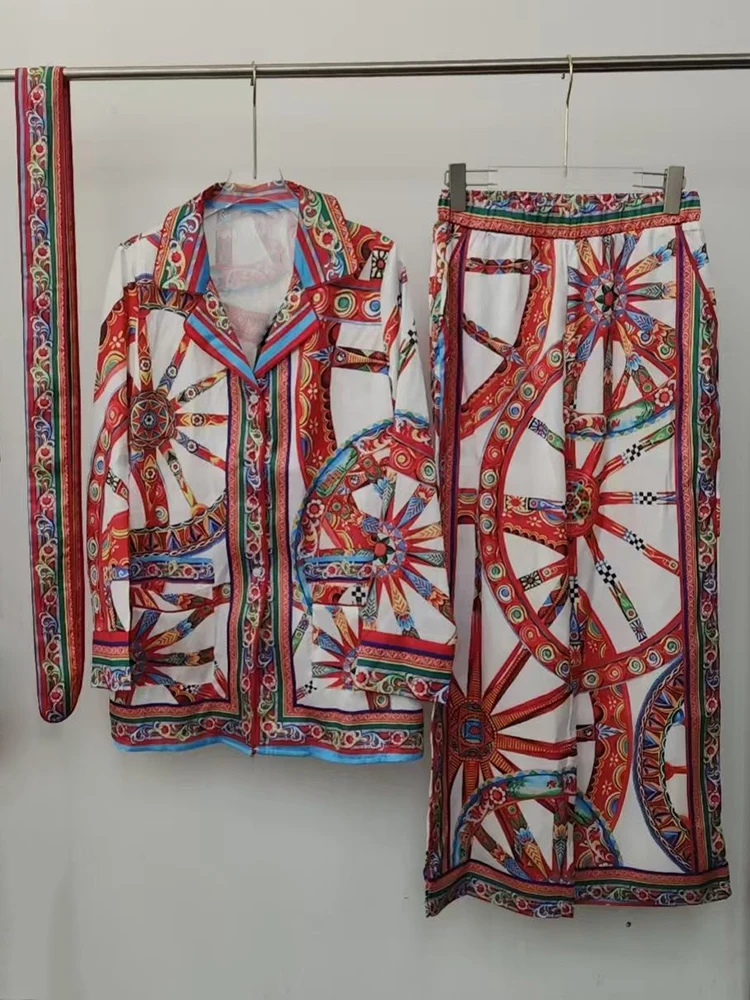Retro geometric print lapel lace-up waist pajama style shirt two-piece set 2026 autumn women's wear + loose wide-leg pants suit