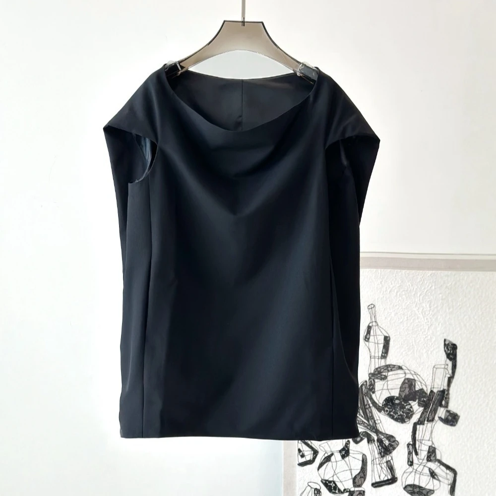 

Early Autumn High-end Cape-style One-shoulder Loose Double Pocket Slit Top