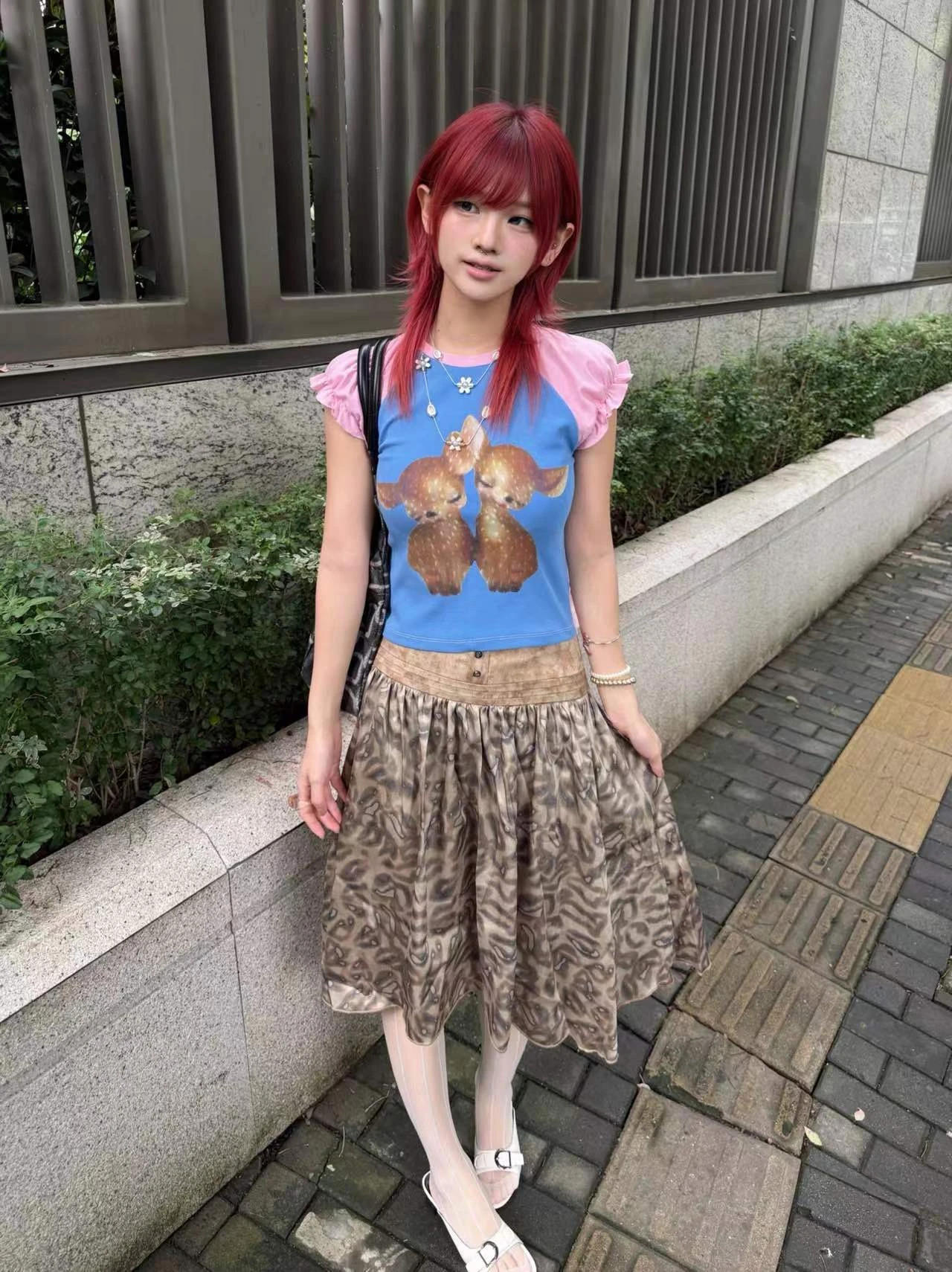 Karrram Japanisches Y2k-T-Shirt mit Hirschmuster, 2000er-Jahre-Cutecore-Kurzarm-Patchwork-Tops, Vintage-Harajuku-T-Shirt mit Puffärmeln, Kawaii – Detail 10