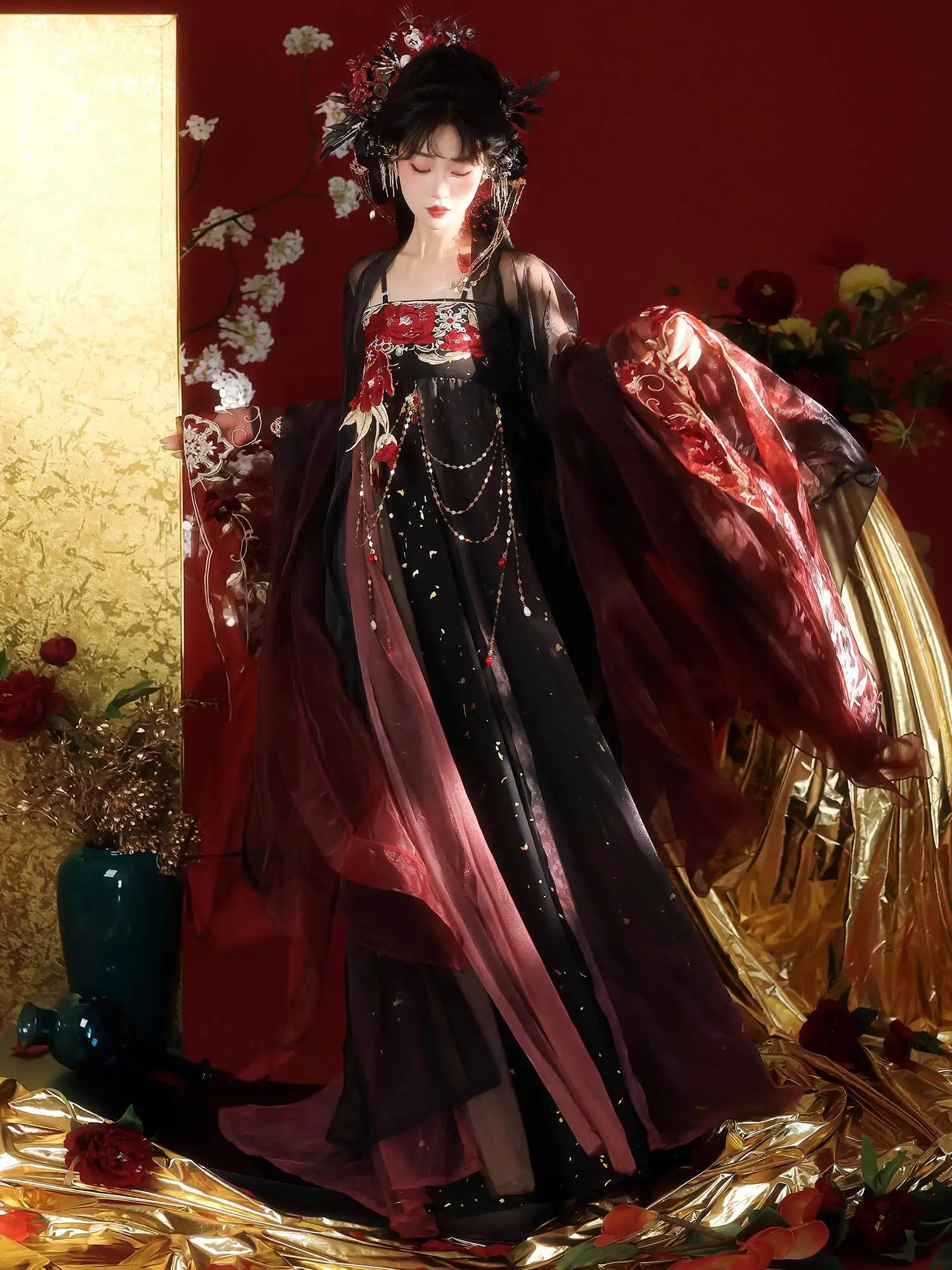 

New Tang System Hanfu Women Guofeng Chest Length Skirt Heavy Industry Magnificent Red Fiesta Carnival Halloween Cos Cosplay