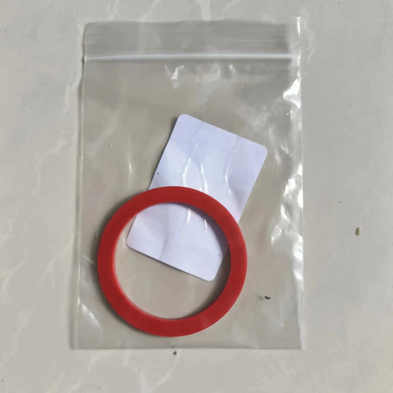 Oil Filler Cap Gasket For Mercedes-benz A/B/C/E/G/M/R/S/V/SLC/SLK/SKS-Class AMG CLA CLK CLS GLA GLB GLC CLE GLS OEM A1110180080