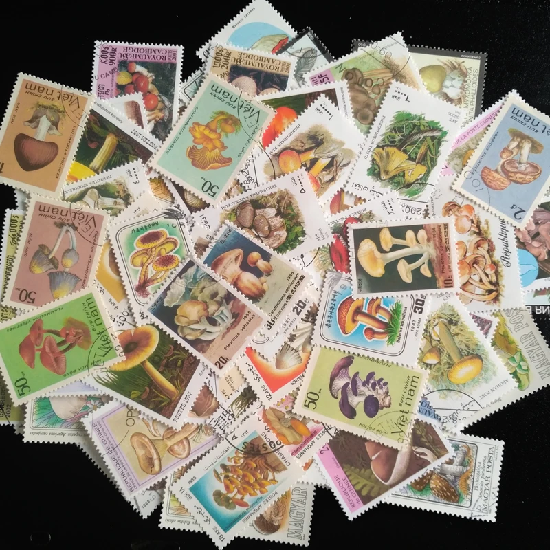 100 PCS/lot Mushroom Theme Postage Post Stamps With Post Mark Off Paper For Collection