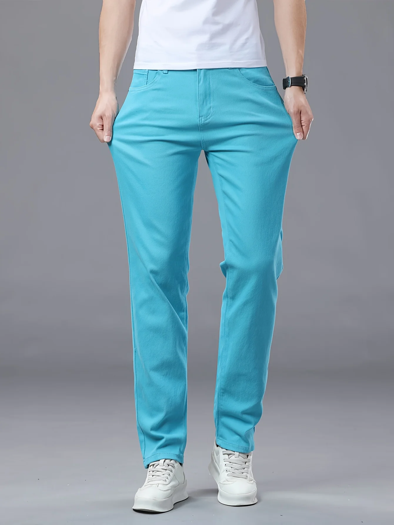 جينز أزرق فاخر خفيف للرجال من قماش الدنيم المستقيم النحيف ومتعدد الاستخدامات