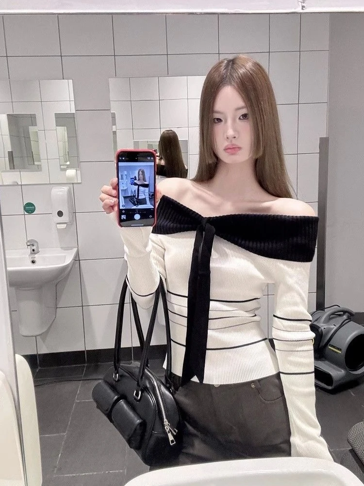 Knitted Sweater Women Contrast Color Striped Long Sleeve Slim Off Shoulder Pullover Female Vintage Casual Cropped Jumper