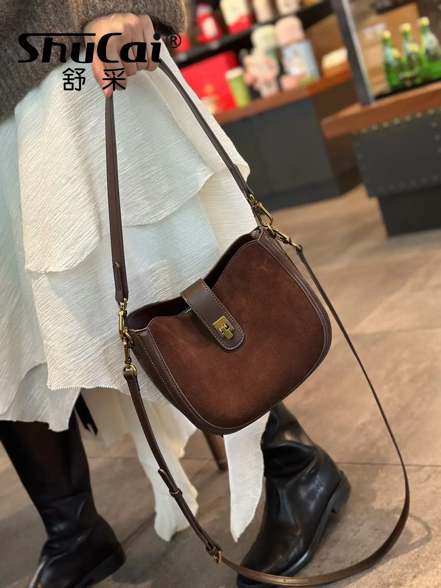 Women‘s Genuine Grade Leather Shoulder Crossbody Bags Soft Cowhide Ladies Handbag Fashion Luxury Designer Female Half Moon Bag image 5