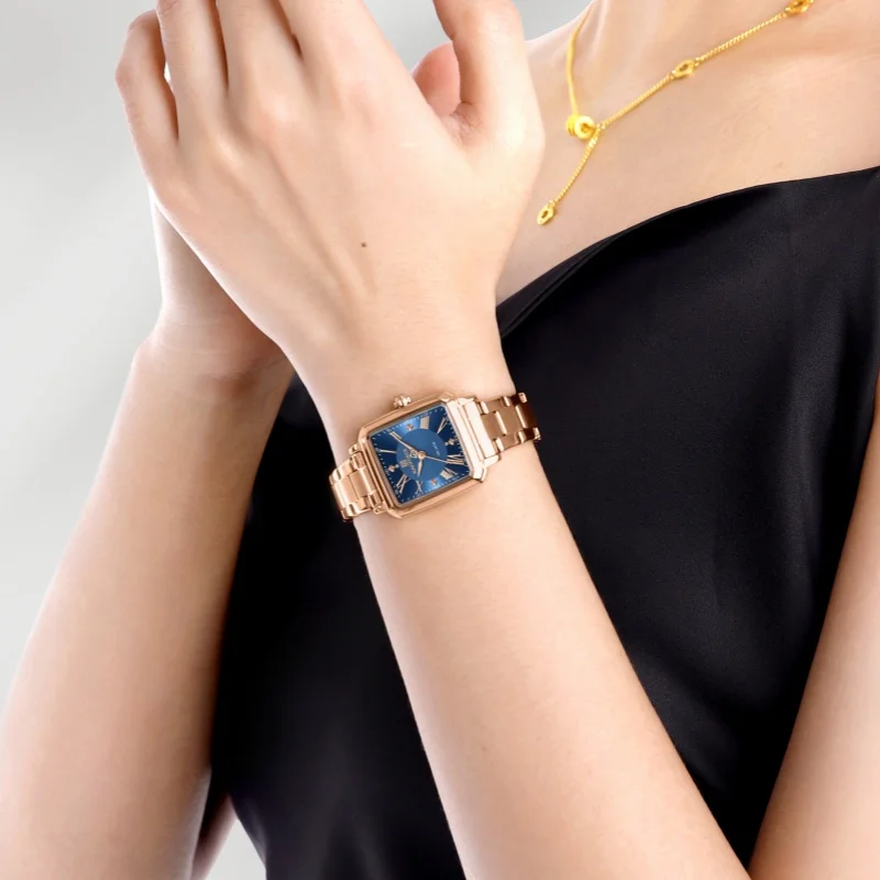 NAVIFORCE NF5065 Elegant Ladies Quartz Watch Simple Square Small Dial Waterproof Steel Strap Casual Business Watches for Woman