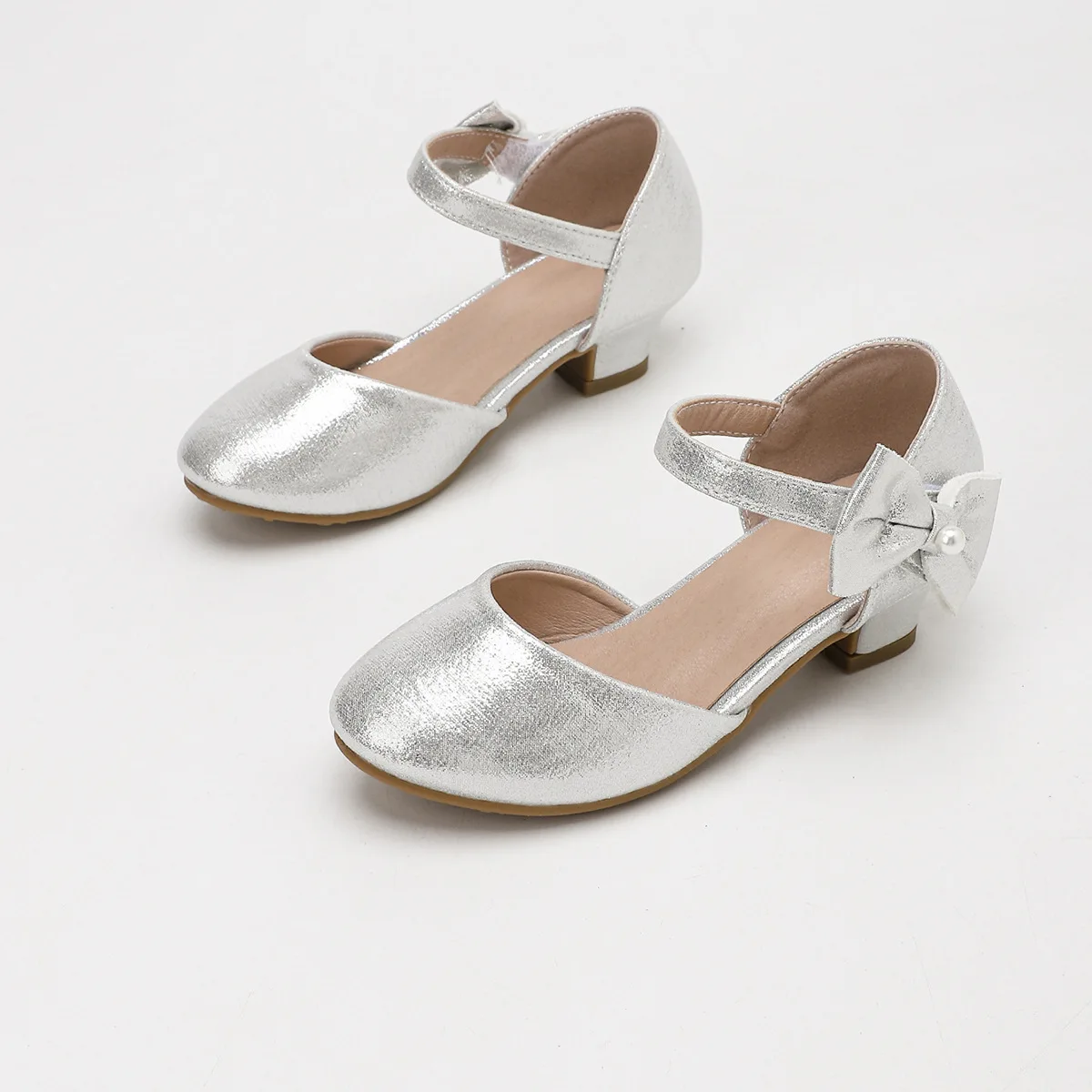 2026 Summer New Girls' Princess Sandals Fashion Bow Comfortable High Heels Kids Footwear For Dress Party Stage Performance Wear