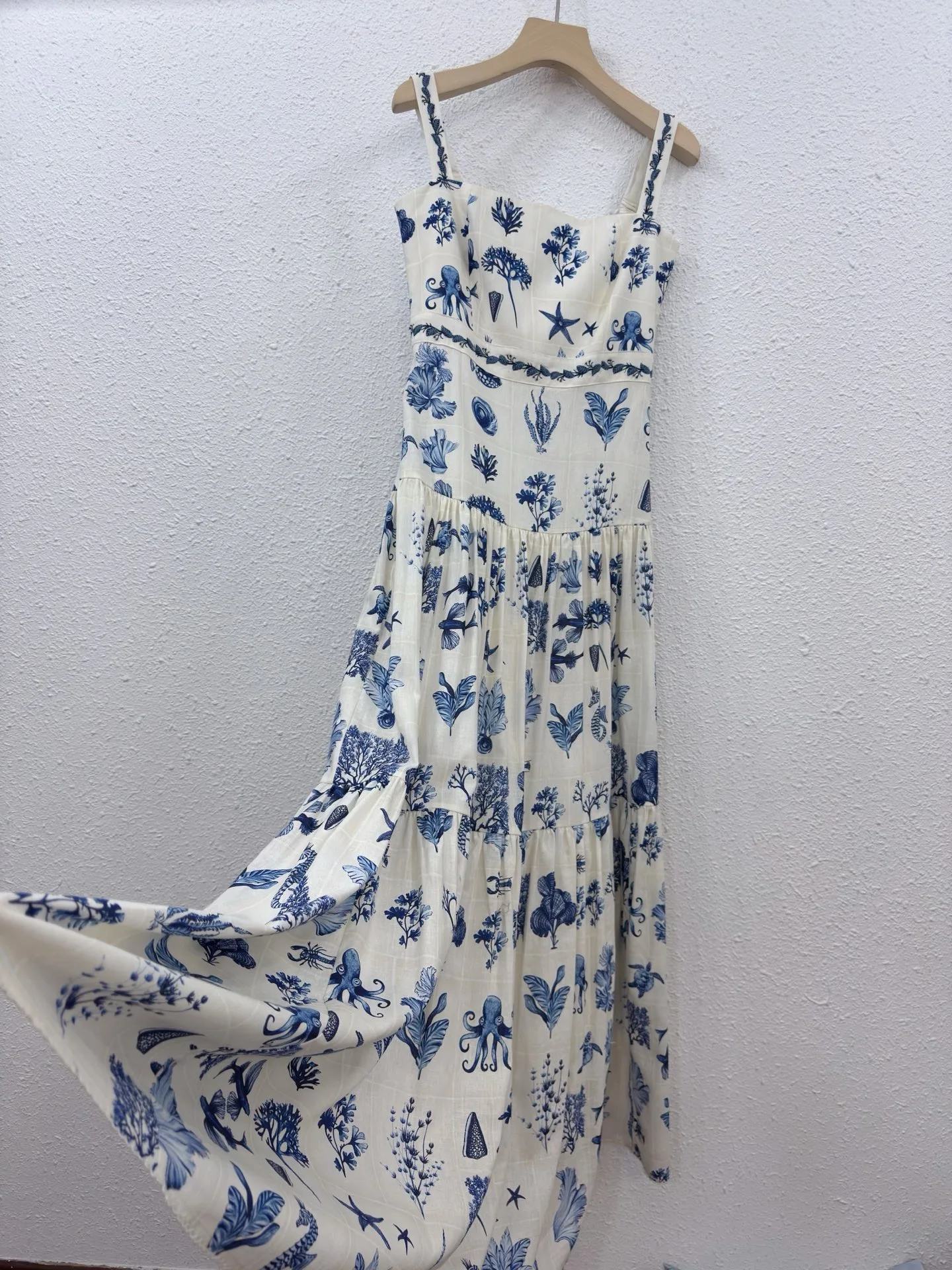 

100% Linen Summer Ocean Animal Print Tiered Linen Maxi Dress Women Square Neck Spaghetti Strap Beach Sundress Sweet Casual Chic