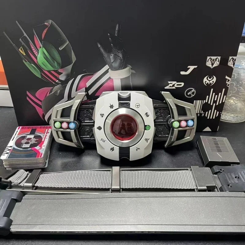 

В наличии Kamen Rider CSM Remastered 5.0 Emperor Rider Driver God Brand K Touchscreen DX White/Crimson Color Фигурка Игрушка